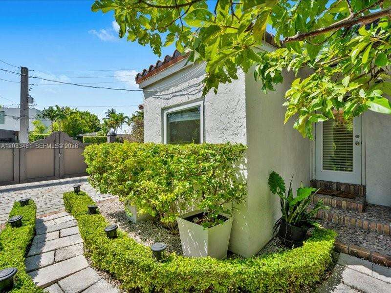 1150 Biscayne Point Rd, Miami Beach, FL 33141 - For Sale photo 15