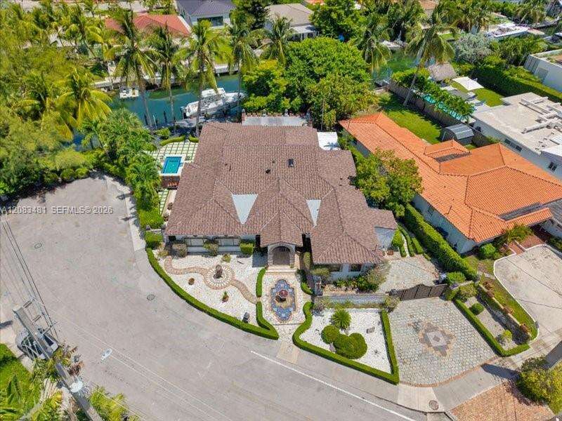 1150 Biscayne Point Rd, Miami Beach, FL 33141 - For Sale photo 16