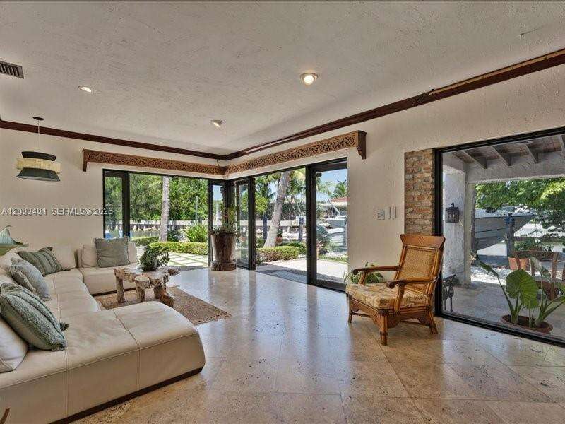 1150 Biscayne Point Rd, Miami Beach, FL 33141 - For Sale photo 31