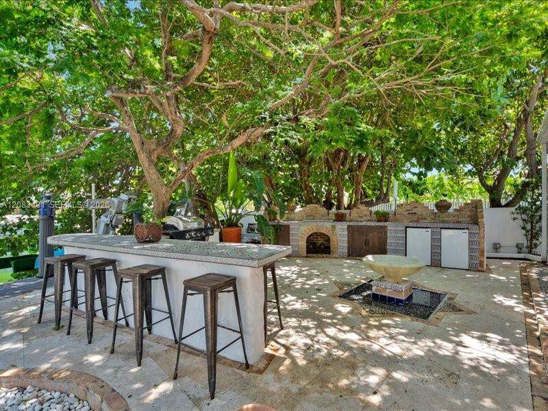 1150 Biscayne Point Rd, Miami Beach, FL 33141 - For Sale photo 57