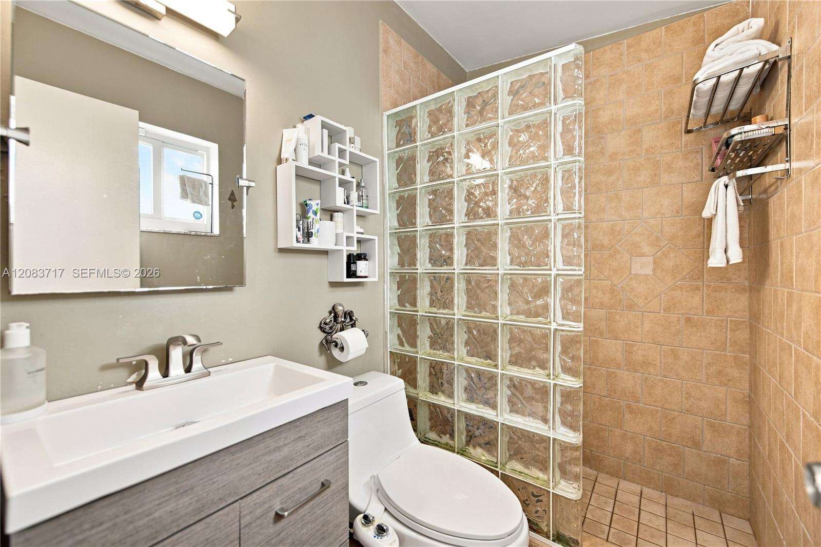 1119 Buchanan St, Hollywood, FL 33019 - For Sale photo 13