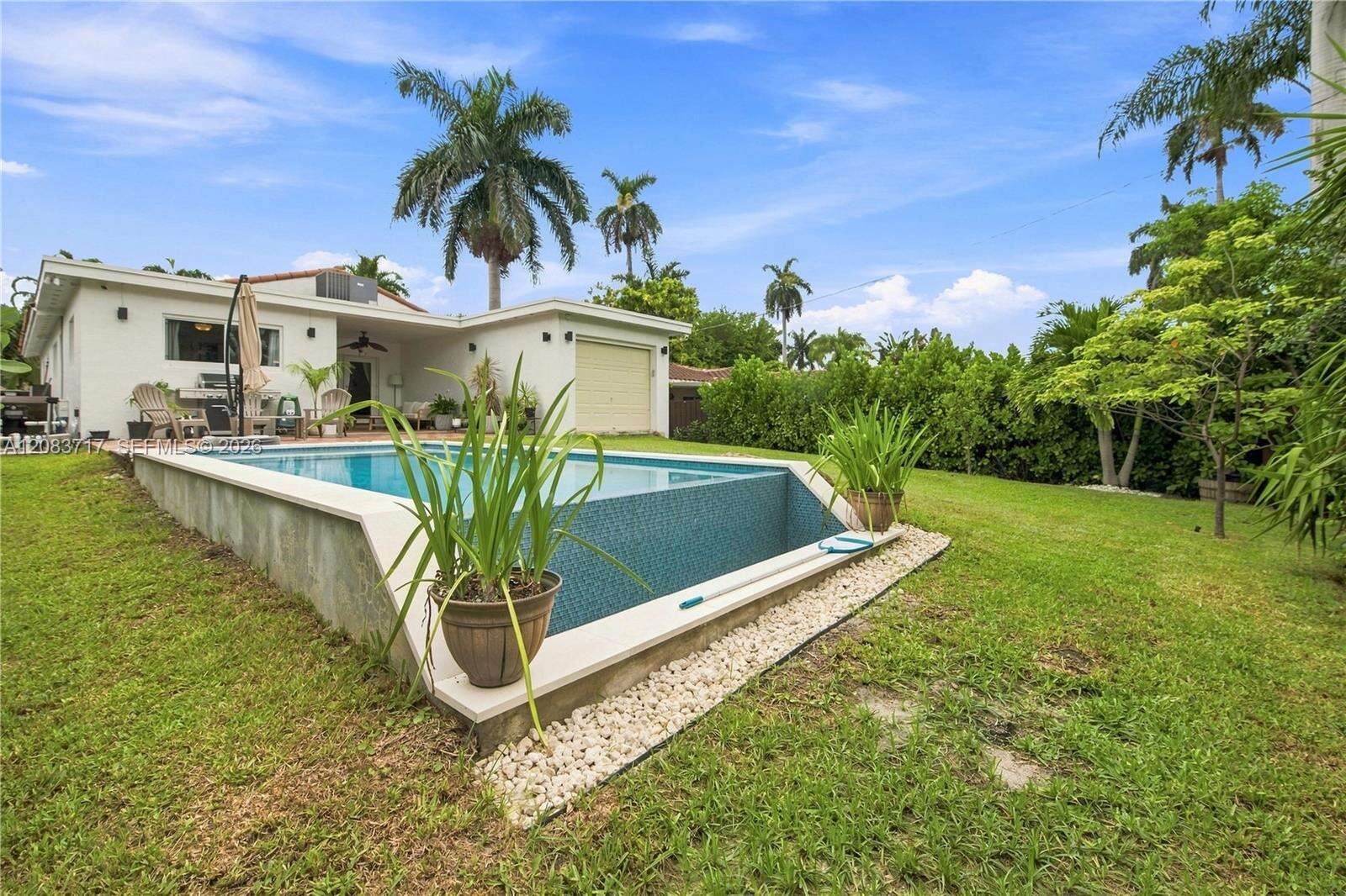 1119 Buchanan St, Hollywood, FL 33019 - For Sale photo 22