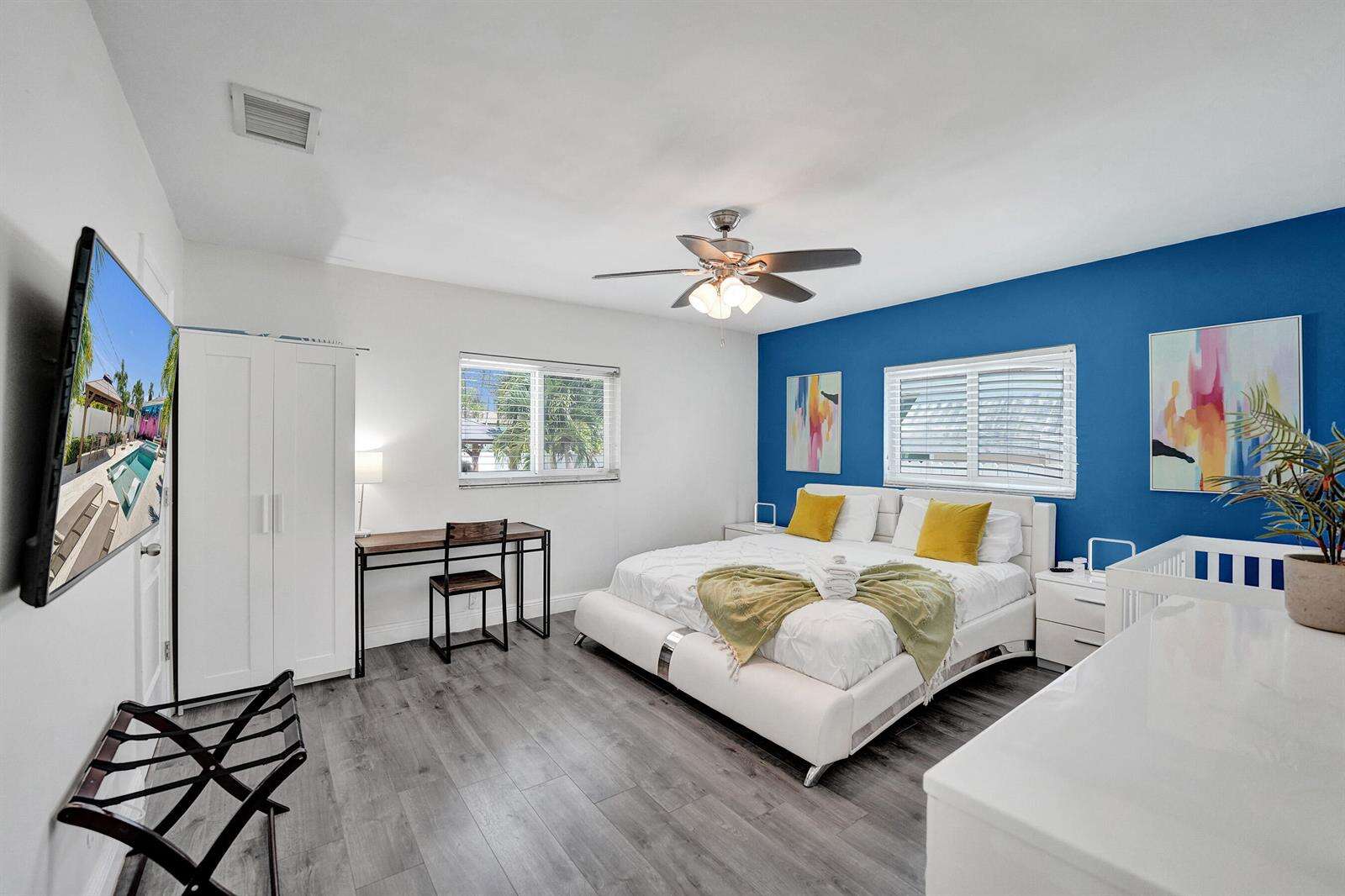 1535 Hollywood, Hollywood, FL 33020 - For Sale photo 12