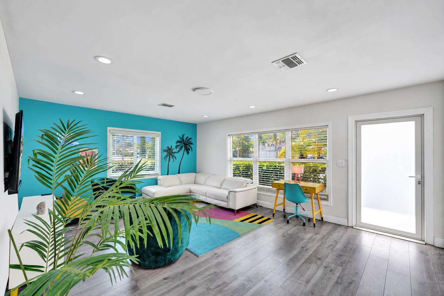 1535 Hollywood, Hollywood, FL 33020 - For Sale photo 5