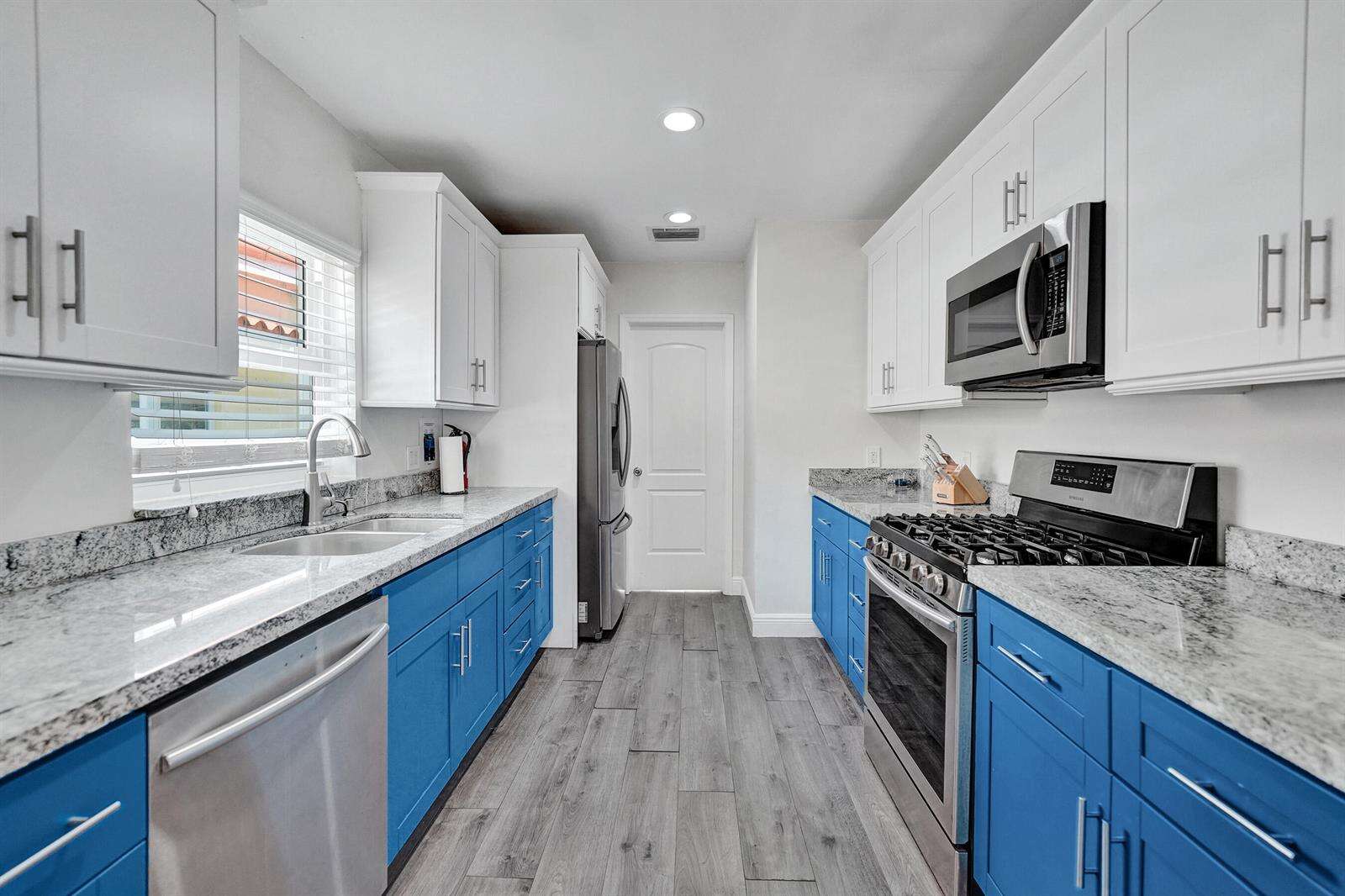 1535 Hollywood, Hollywood, FL 33020 - For Sale photo 9