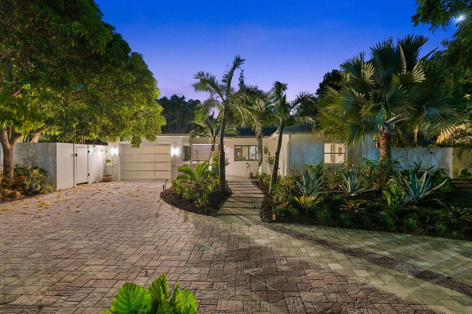 1500 Middle River, Fort Lauderdale, FL 33304 - For Sale photo 2
