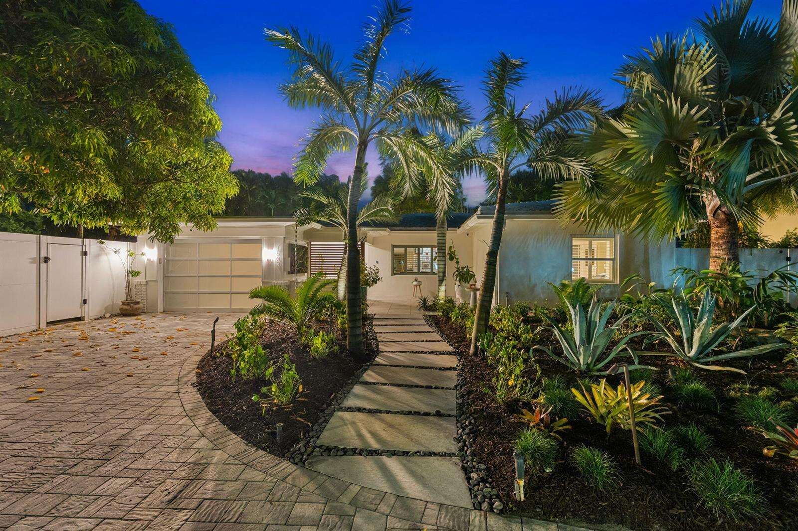 1500 Middle River, Fort Lauderdale, FL 33304 - For Sale photo 3