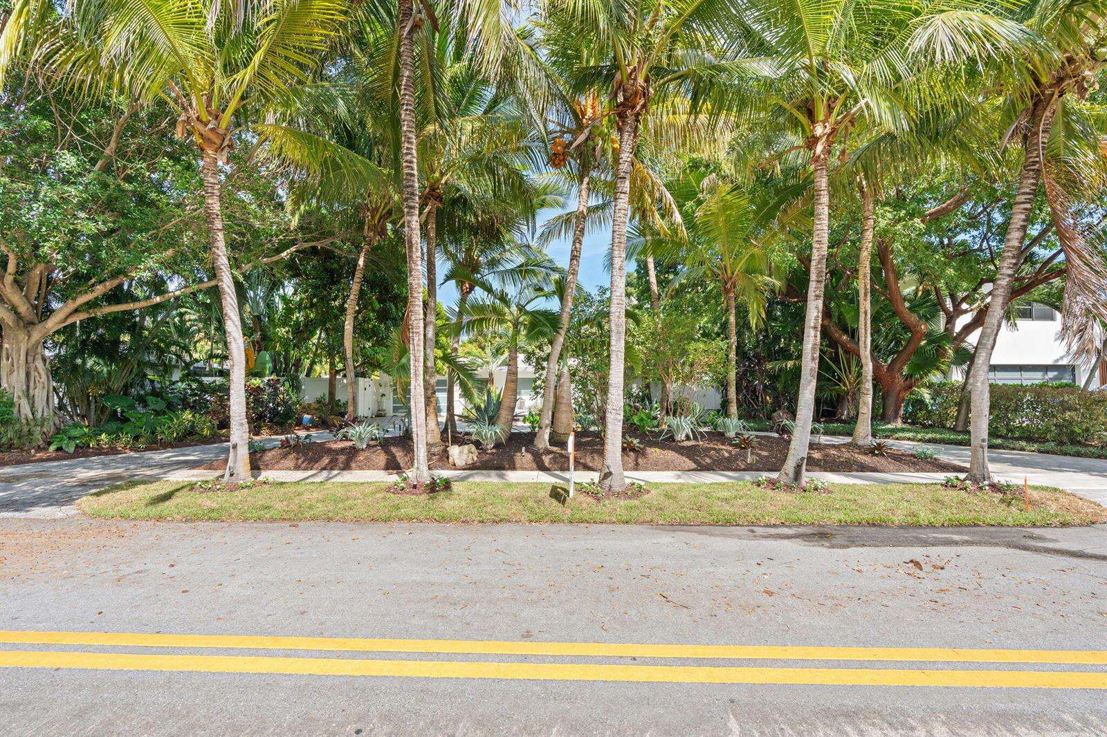 1500 Middle River, Fort Lauderdale, FL 33304 - For Sale photo 8