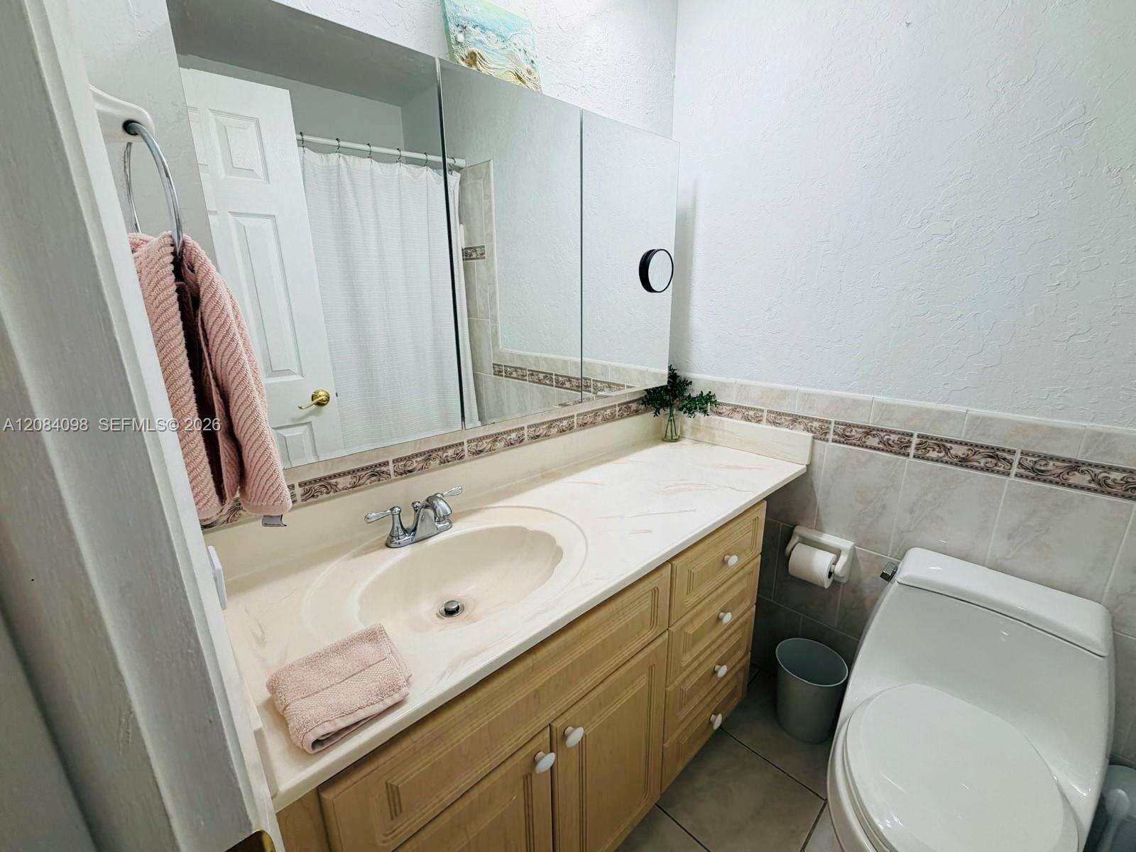 332 Briarwood Cir, Hollywood, FL 33024 - For Sale photo 17