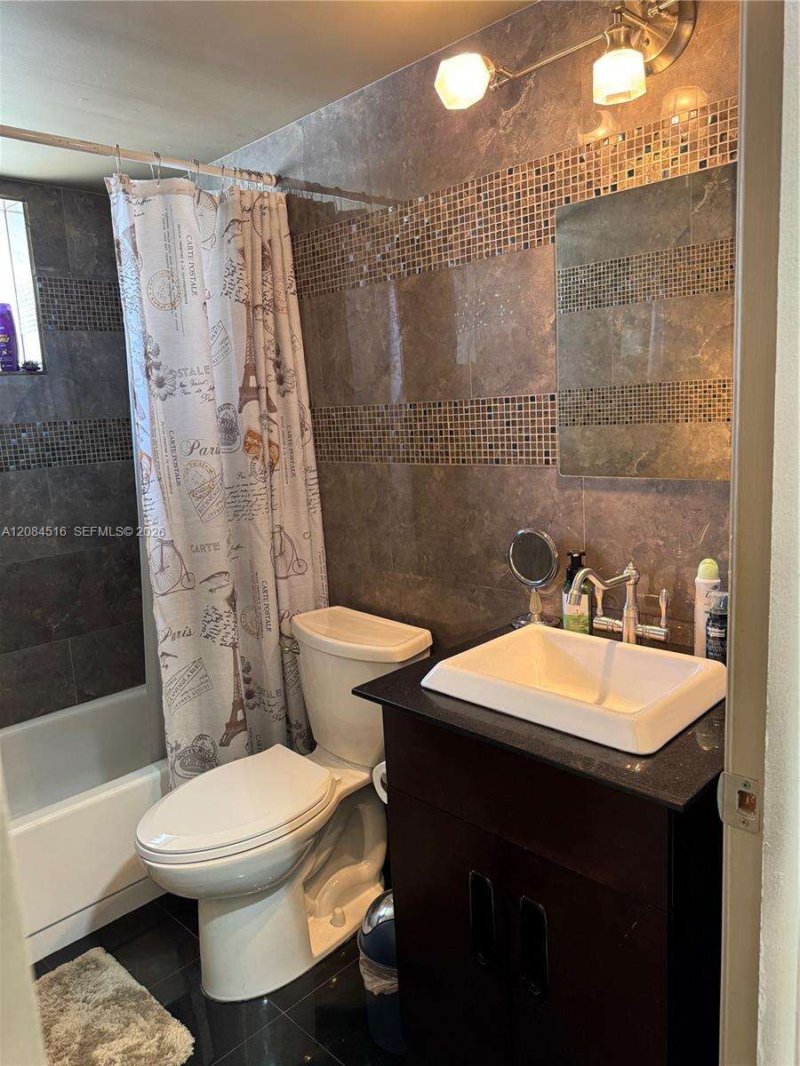 2308 37th Ave, Hollywood, FL 33021 - For Sale photo 21