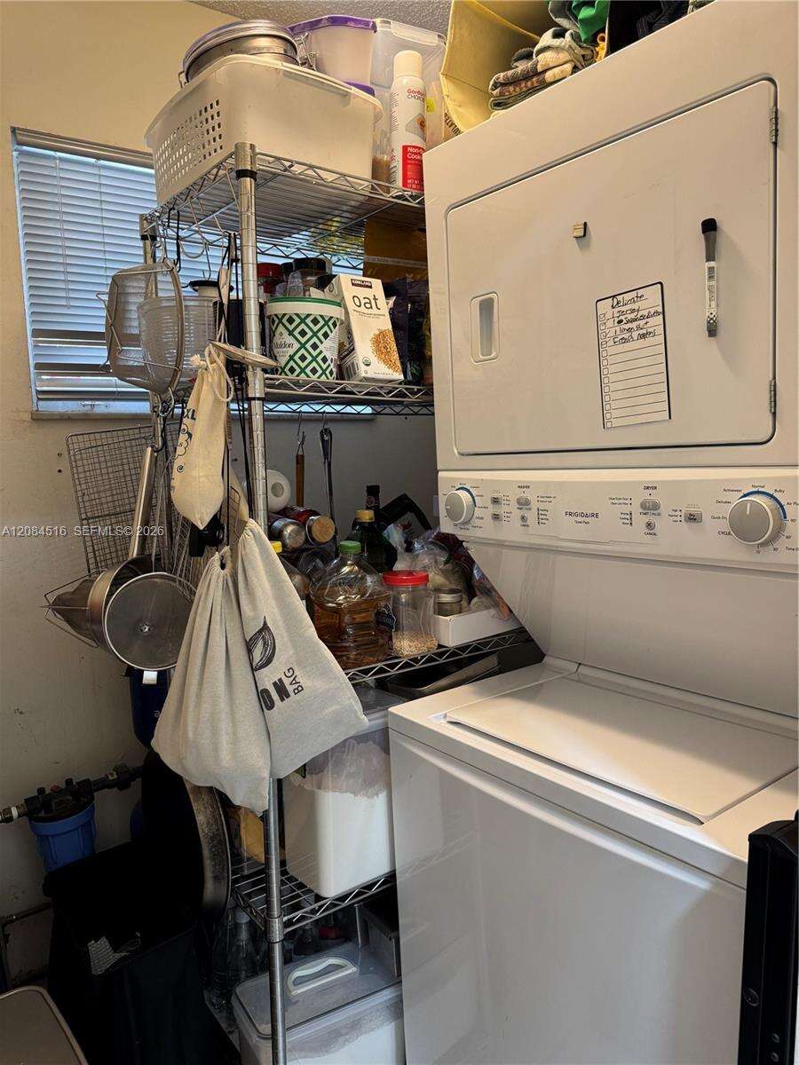 2308 37th Ave, Hollywood, FL 33021 - For Sale photo 24