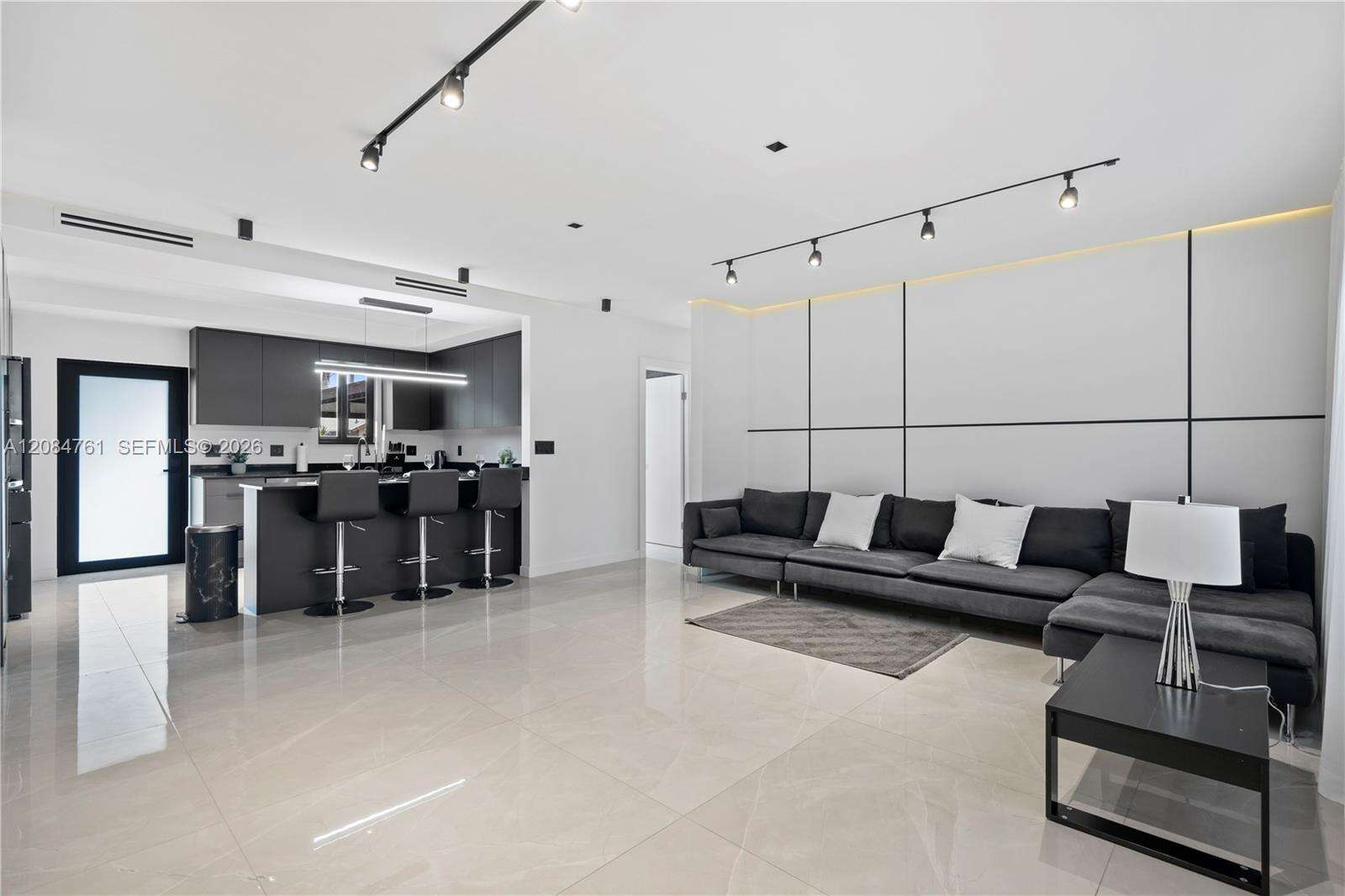 1101 14th Ave, Hollywood, FL 33020 - For Sale photo 1