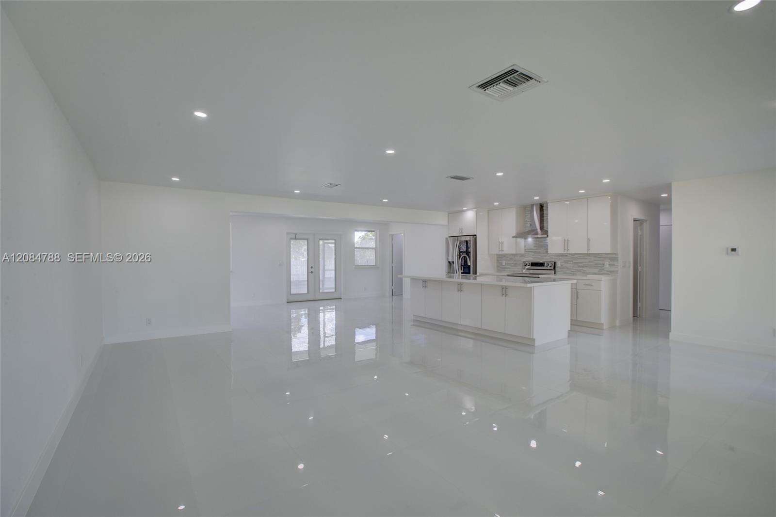 1801 54th Ave, Hollywood, FL 33021 - For Sale photo 3