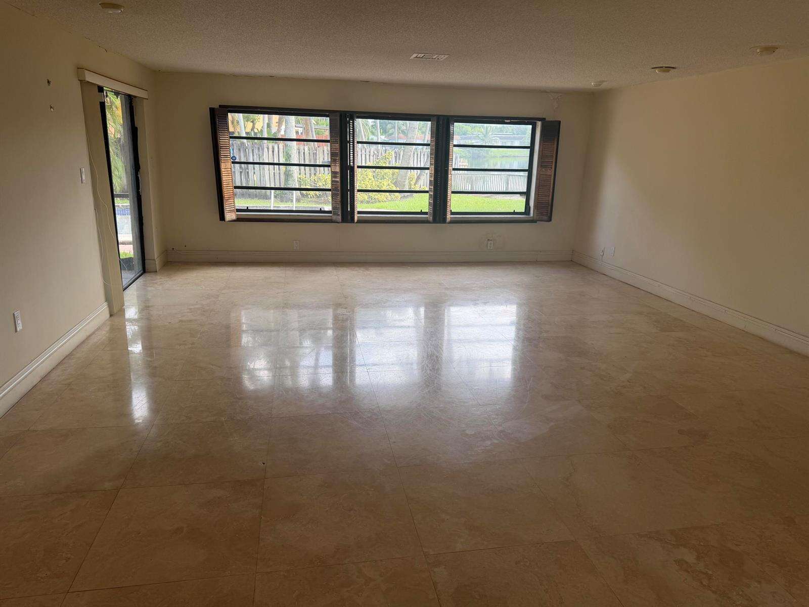 2390 199th, Aventura, FL 33180 - For Sale photo 37