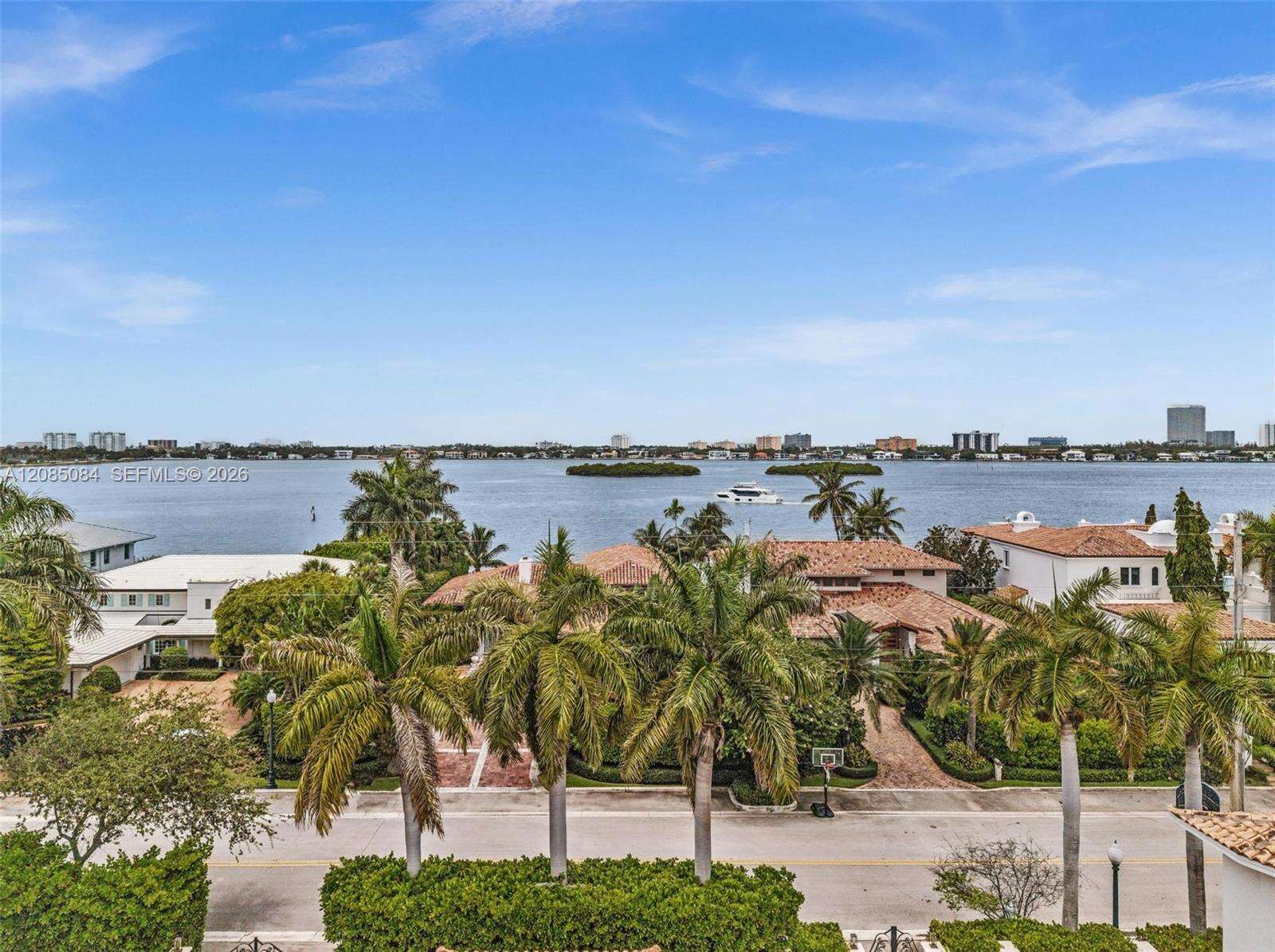 10031 Broadview Dr, Bay Harbor Islands, FL 33154 - For Sale photo 10