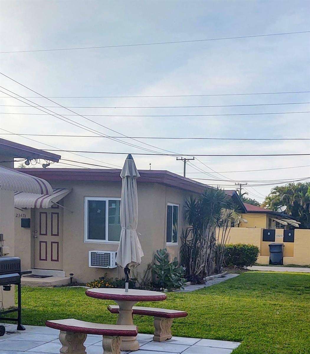 2347 Harding, Hollywood, FL 33020 - For Sale photo 2