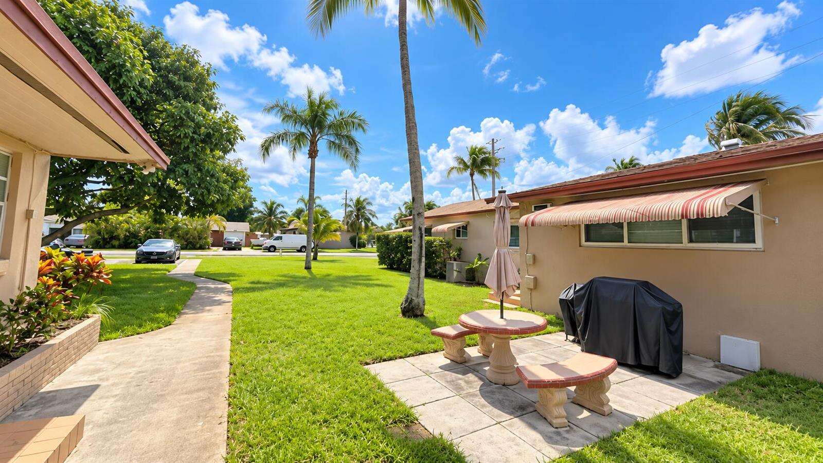 2347 Harding, Hollywood, FL 33020 - For Sale photo 17