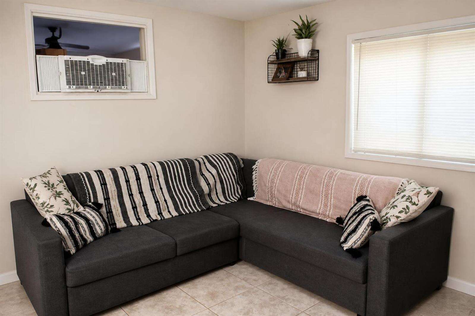 2347 Harding, Hollywood, FL 33020 - For Sale photo 20