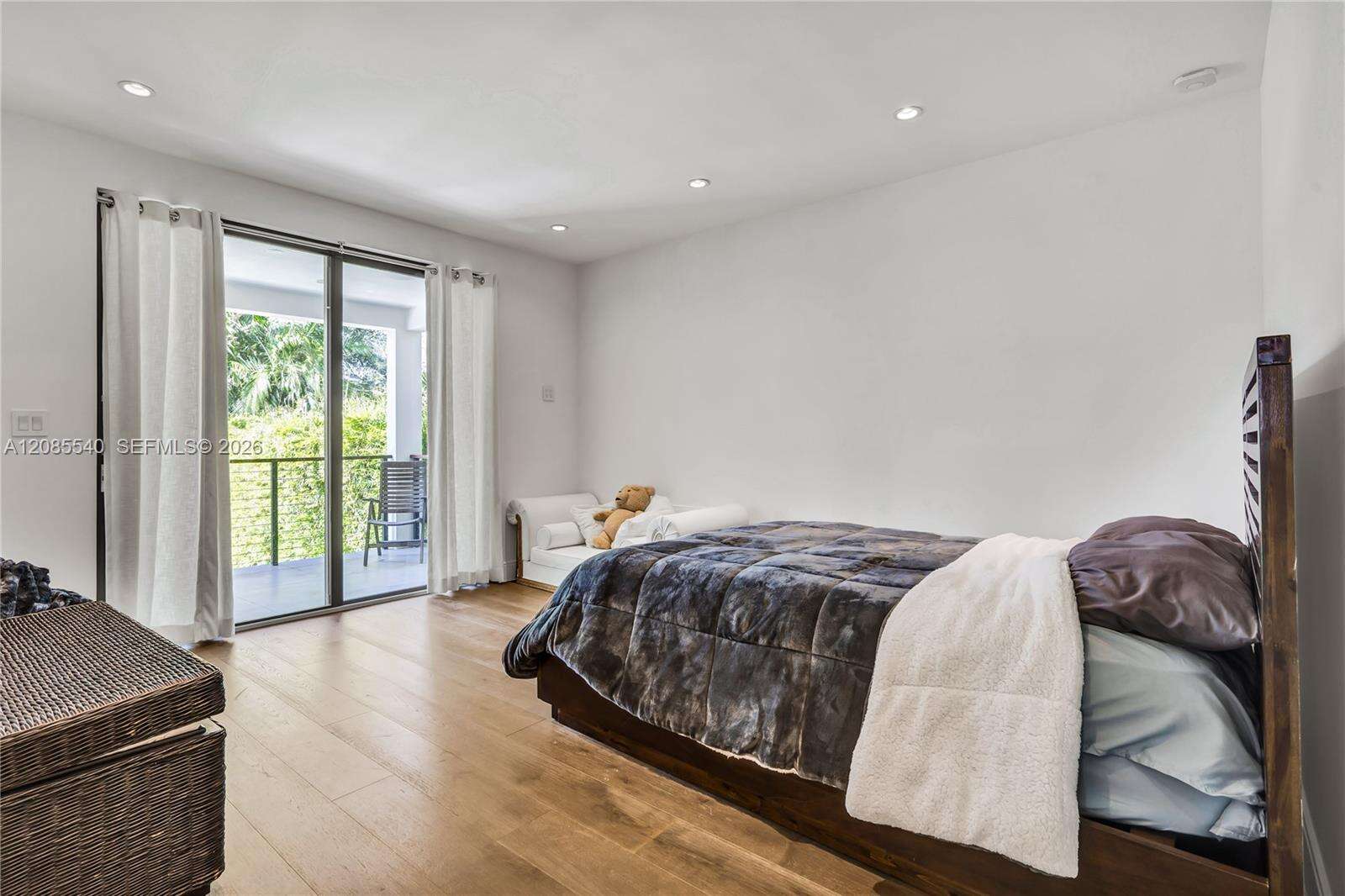 2802 Prairie Ave, Miami Beach, FL 33140 - For Sale photo 34