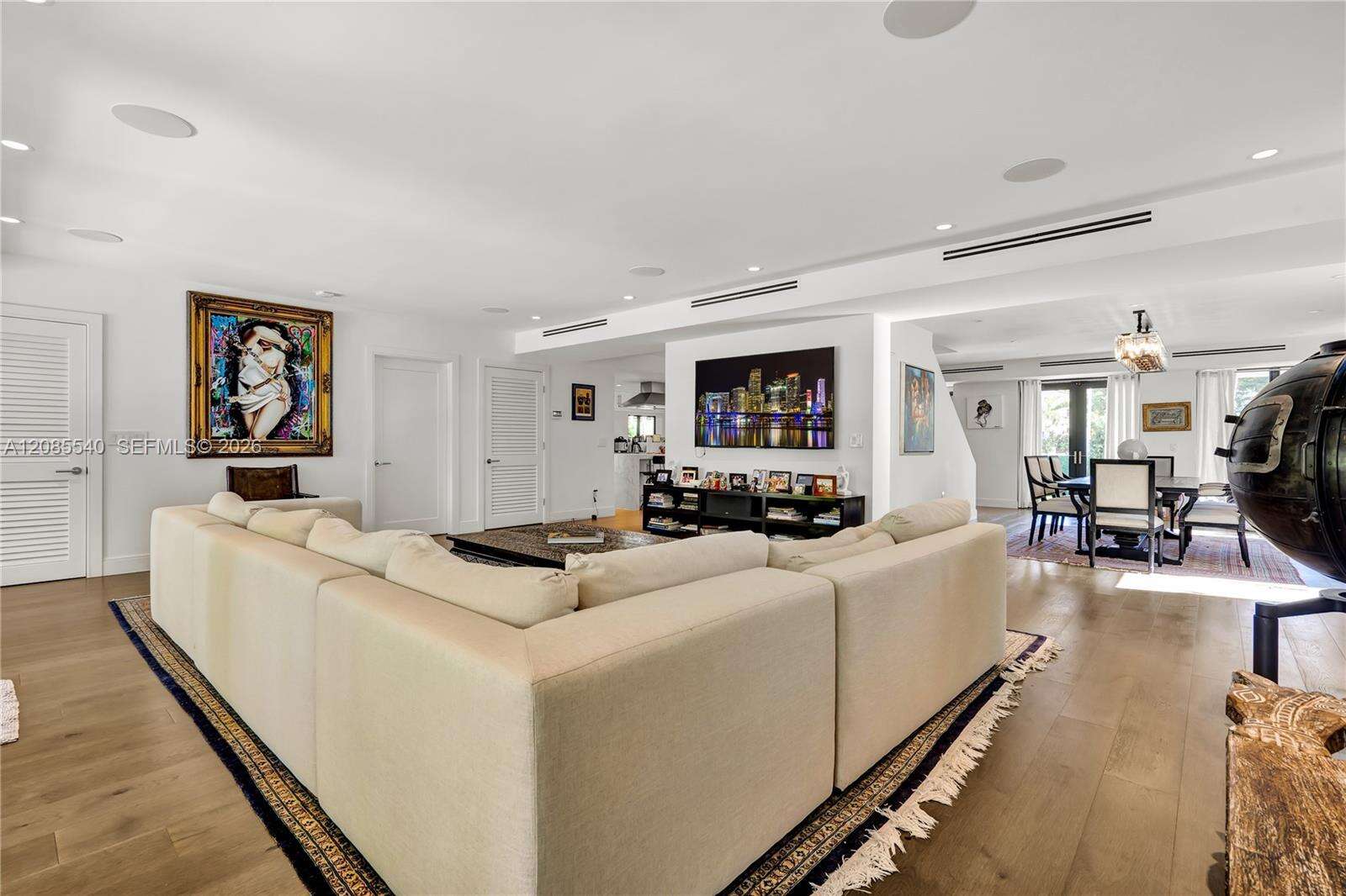 2802 Prairie Ave, Miami Beach, FL 33140 - For Sale photo 10
