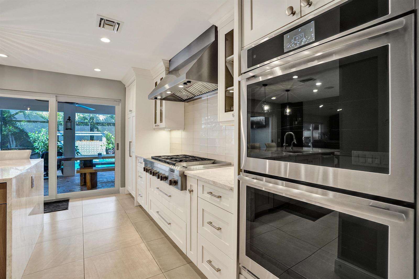 738 Middle River, Fort Lauderdale, FL 33304 - For Sale photo 17