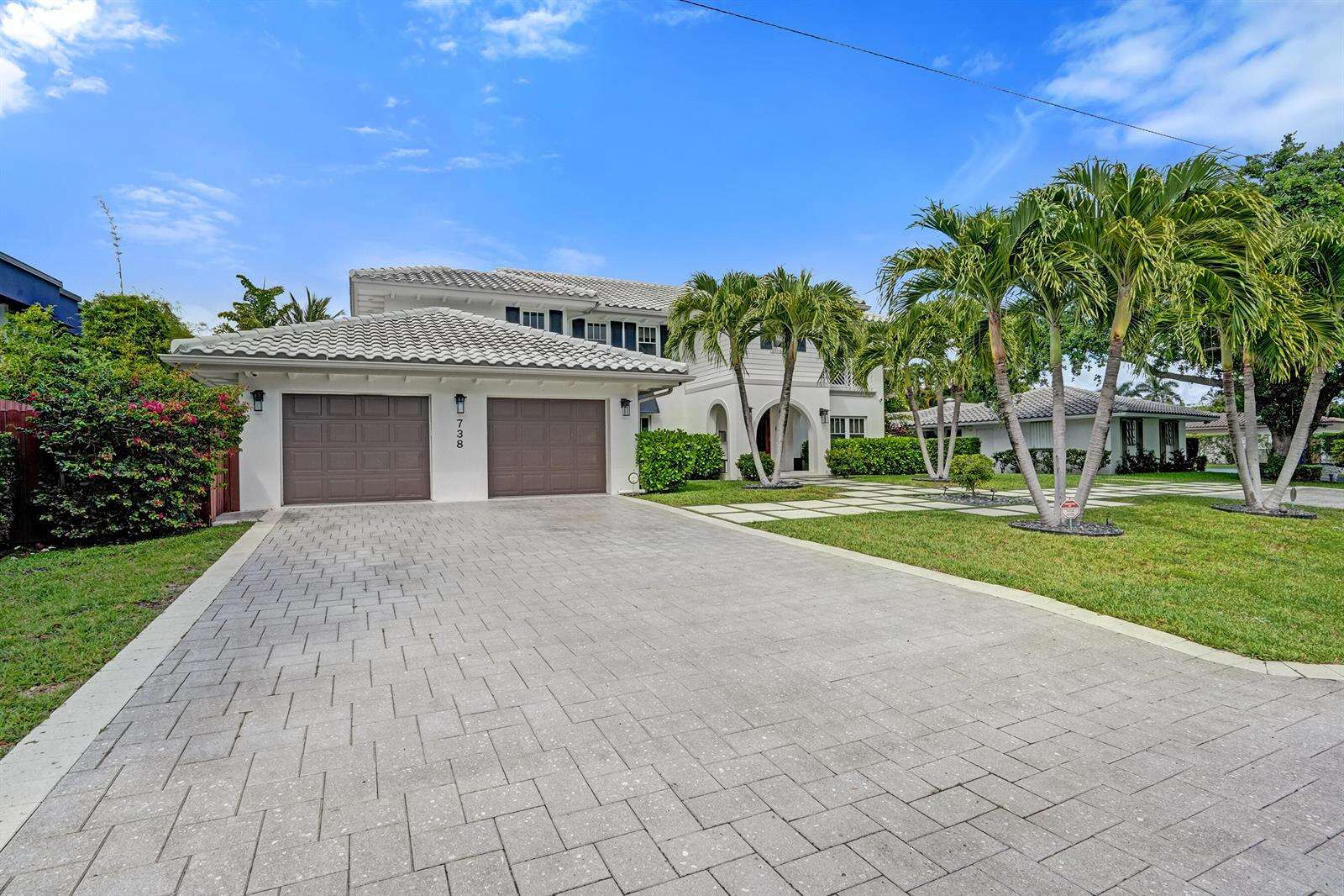 738 Middle River, Fort Lauderdale, FL 33304 - For Sale photo 3