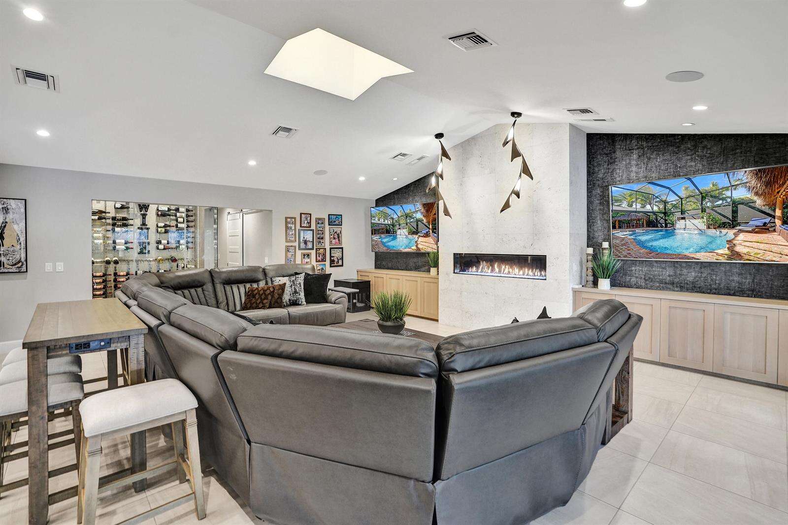 738 Middle River, Fort Lauderdale, FL 33304 - For Sale photo 35