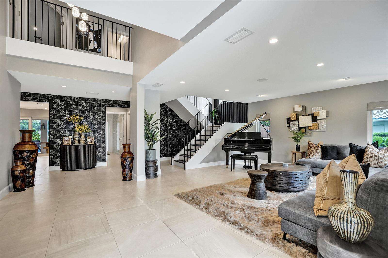 738 Middle River, Fort Lauderdale, FL 33304 - For Sale photo 9