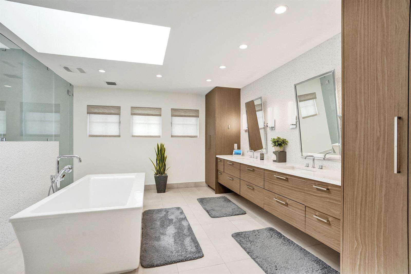 738 Middle River, Fort Lauderdale, FL 33304 - For Sale photo 86