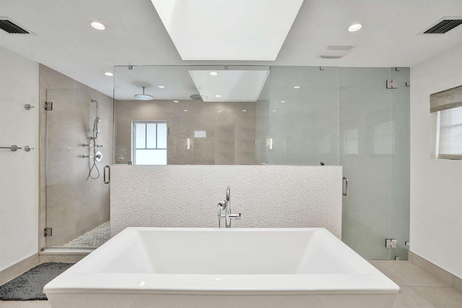 738 Middle River, Fort Lauderdale, FL 33304 - For Sale photo 91