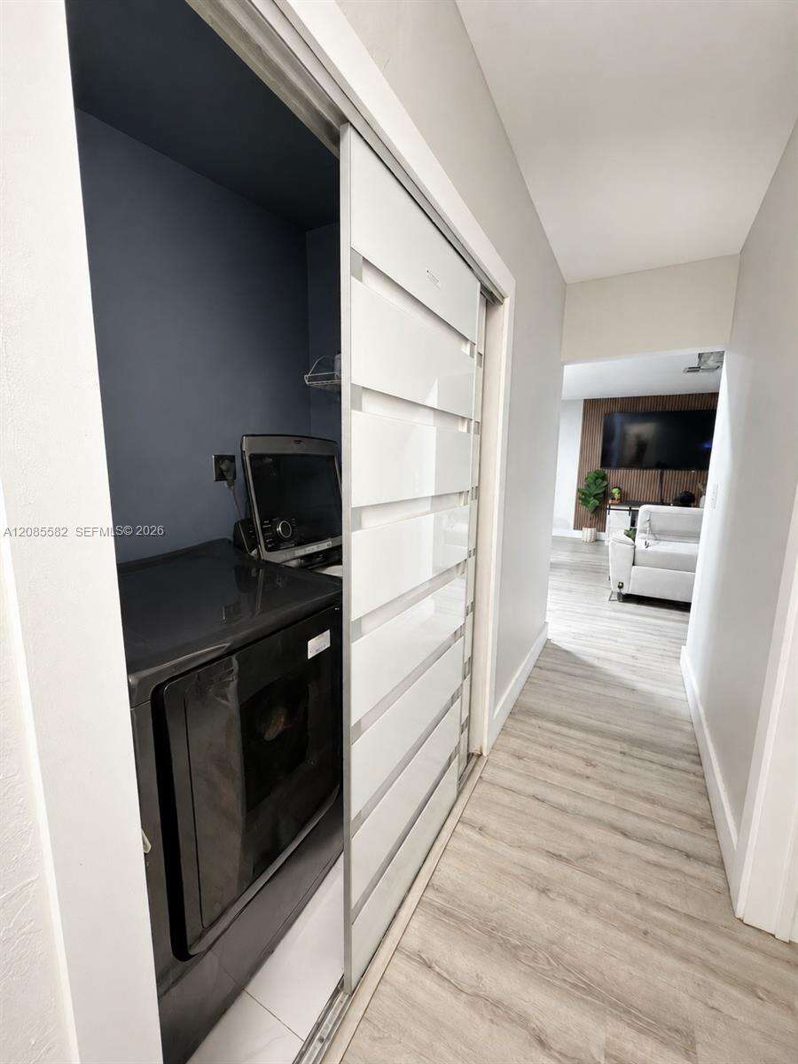 240 68th Ave, Hollywood, FL 33024 - For Sale photo 16