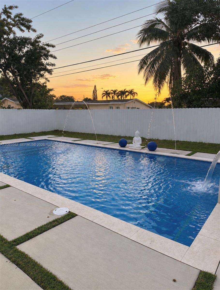 240 68th Ave, Hollywood, FL 33024 - For Sale photo 18