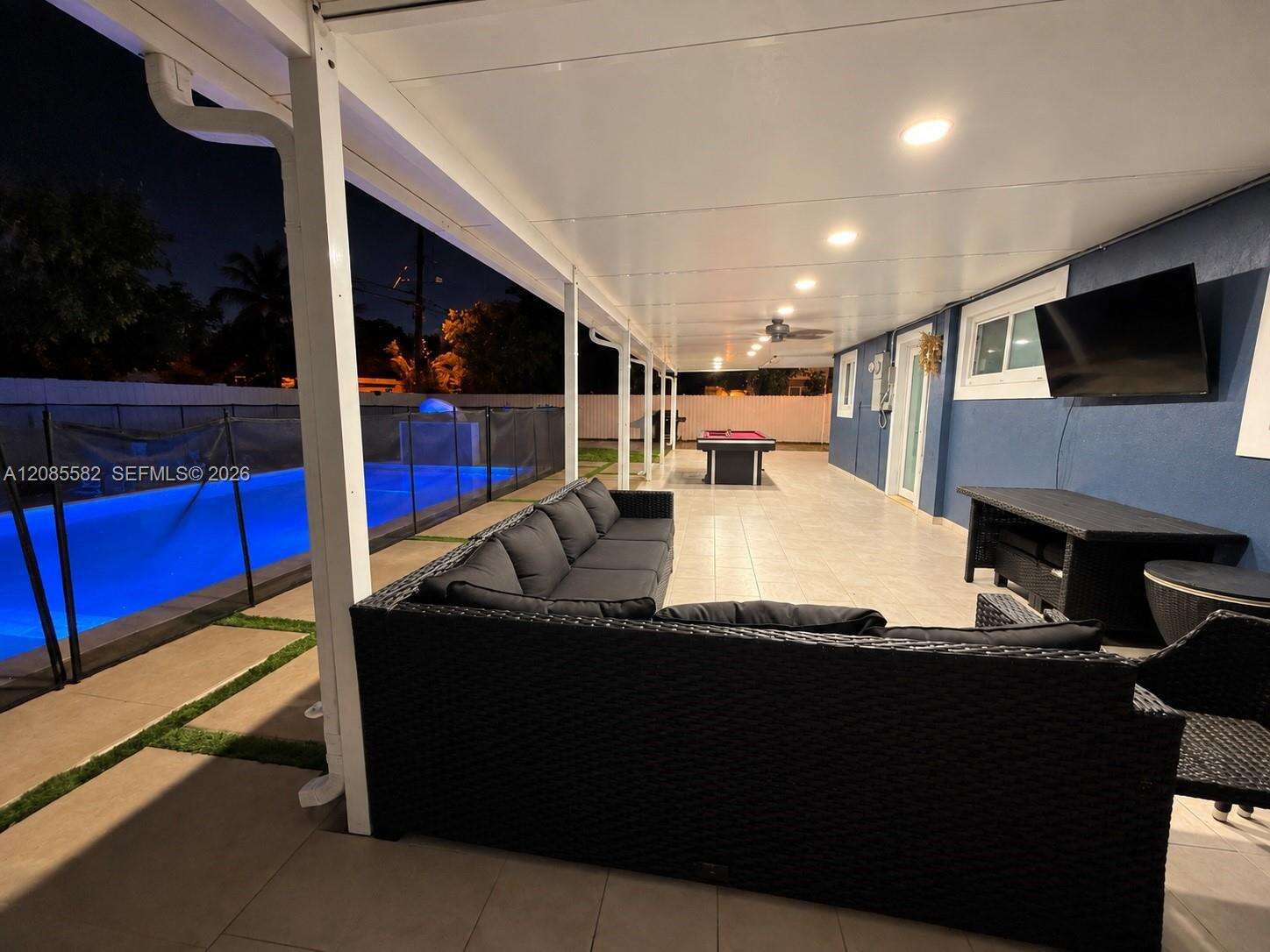 240 68th Ave, Hollywood, FL 33024 - For Sale photo 20