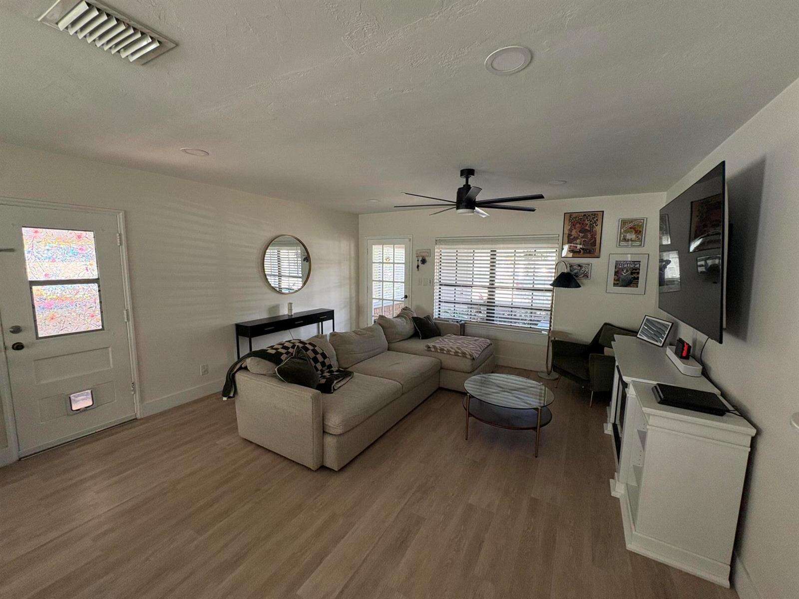 1215 16th, Fort Lauderdale, FL 33304 - For Sale photo 6