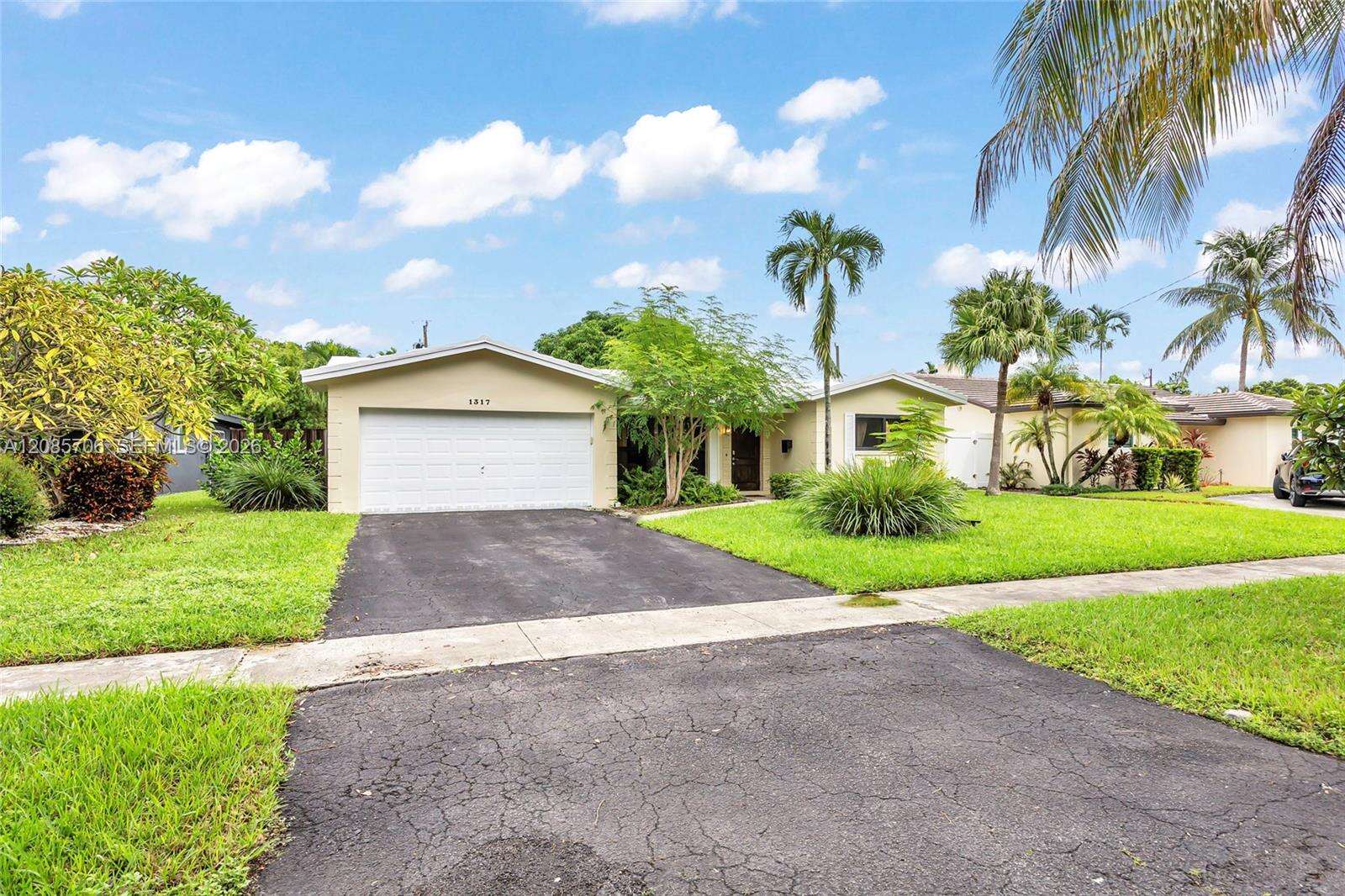 1317 Funston St, Hollywood, FL 33019 - For Sale photo 29