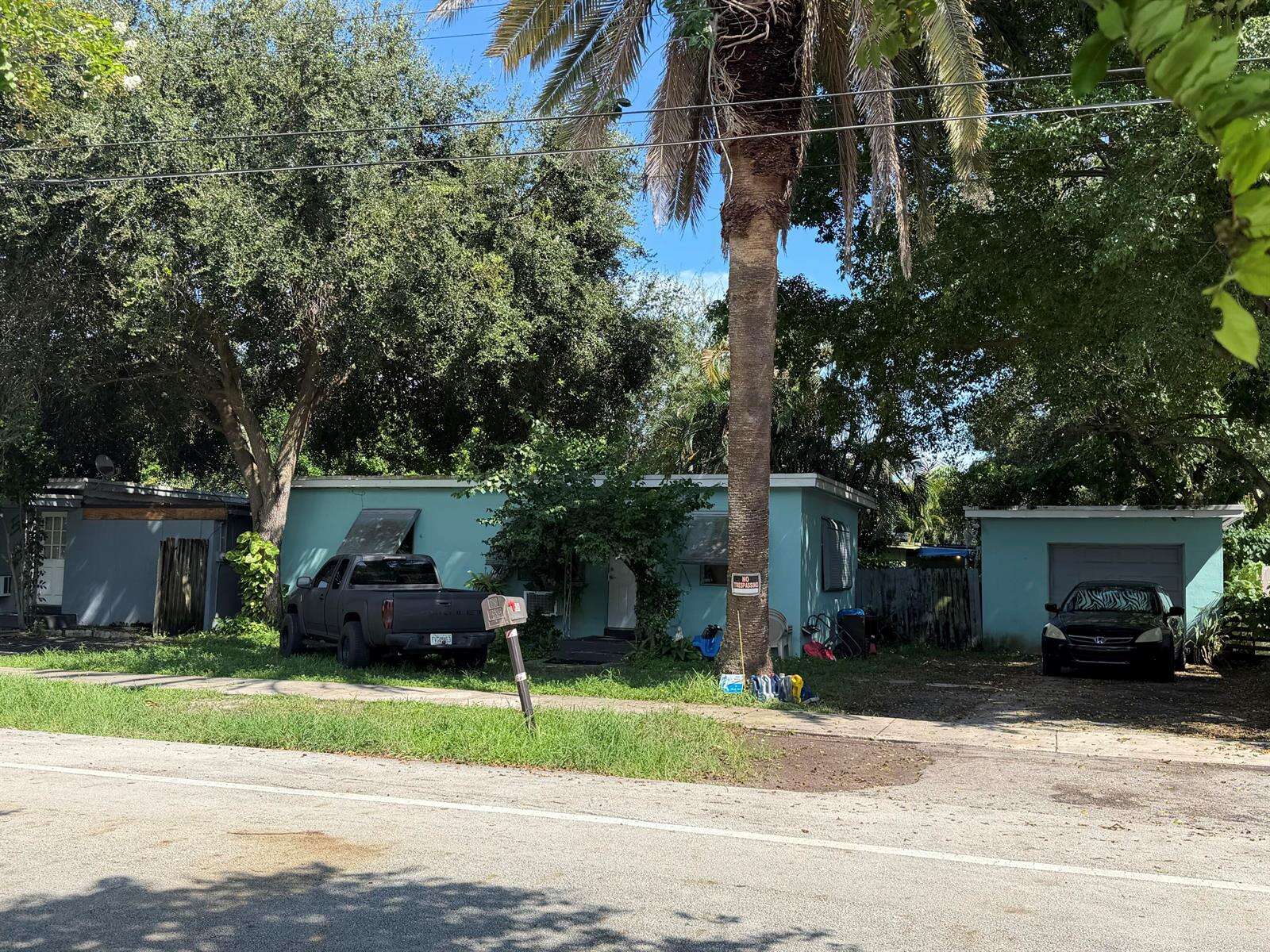 606 Columbus, Hollywood, FL 33021 - For Sale photo 1