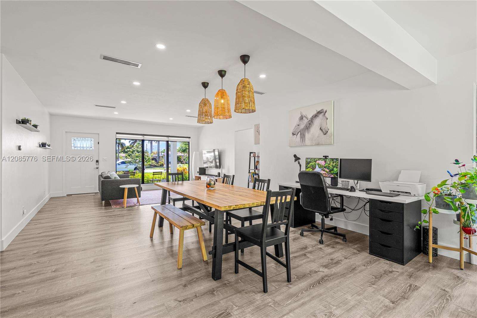 1126 Hawthorne Cir, Hollywood, FL 33021 - For Sale photo 11
