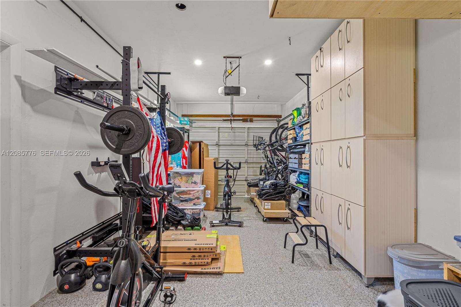 1126 Hawthorne Cir, Hollywood, FL 33021 - For Sale photo 36