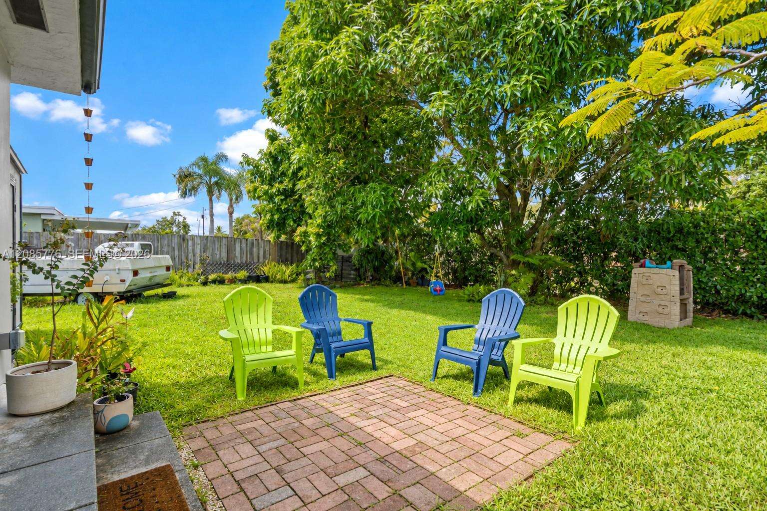 1126 Hawthorne Cir, Hollywood, FL 33021 - For Sale photo 37