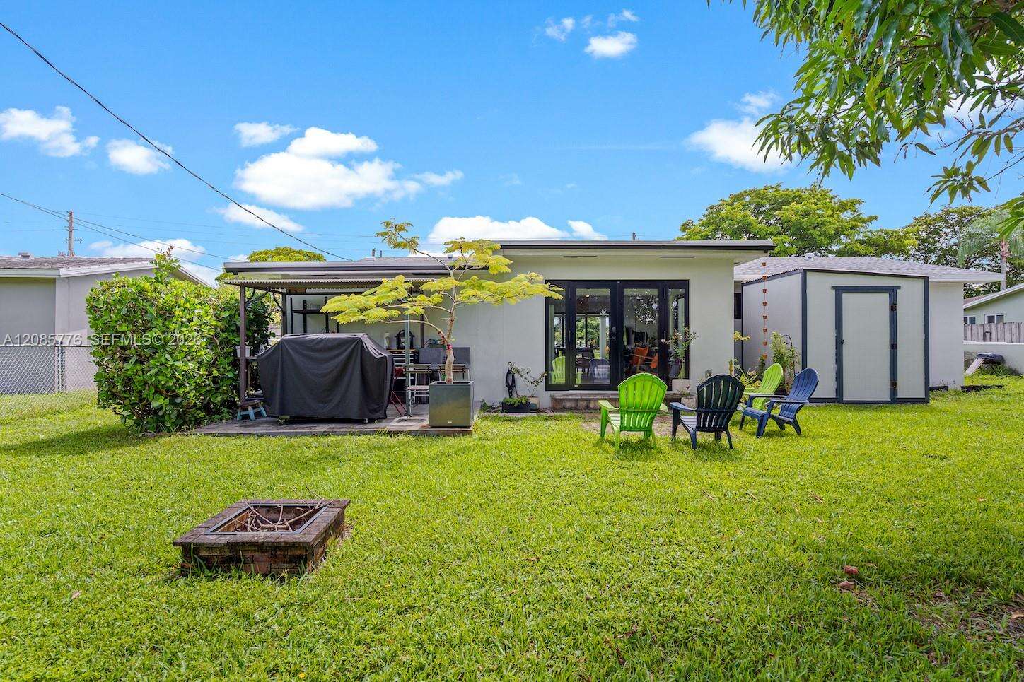 1126 Hawthorne Cir, Hollywood, FL 33021 - For Sale photo 39