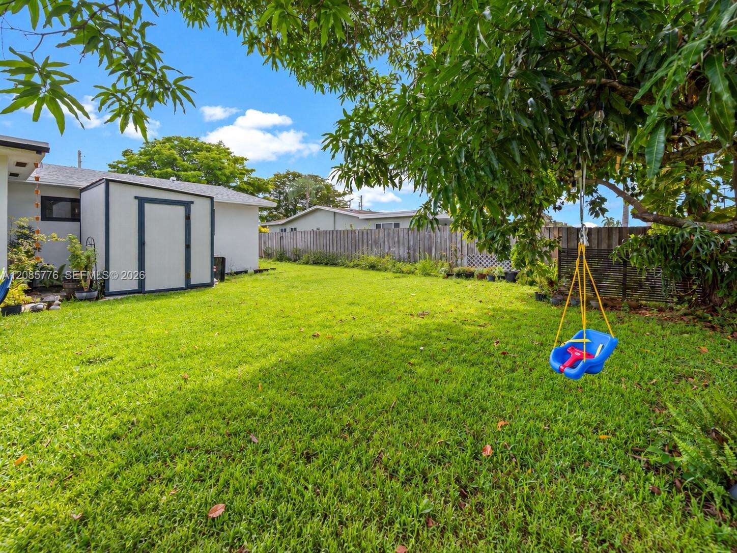 1126 Hawthorne Cir, Hollywood, FL 33021 - For Sale photo 41