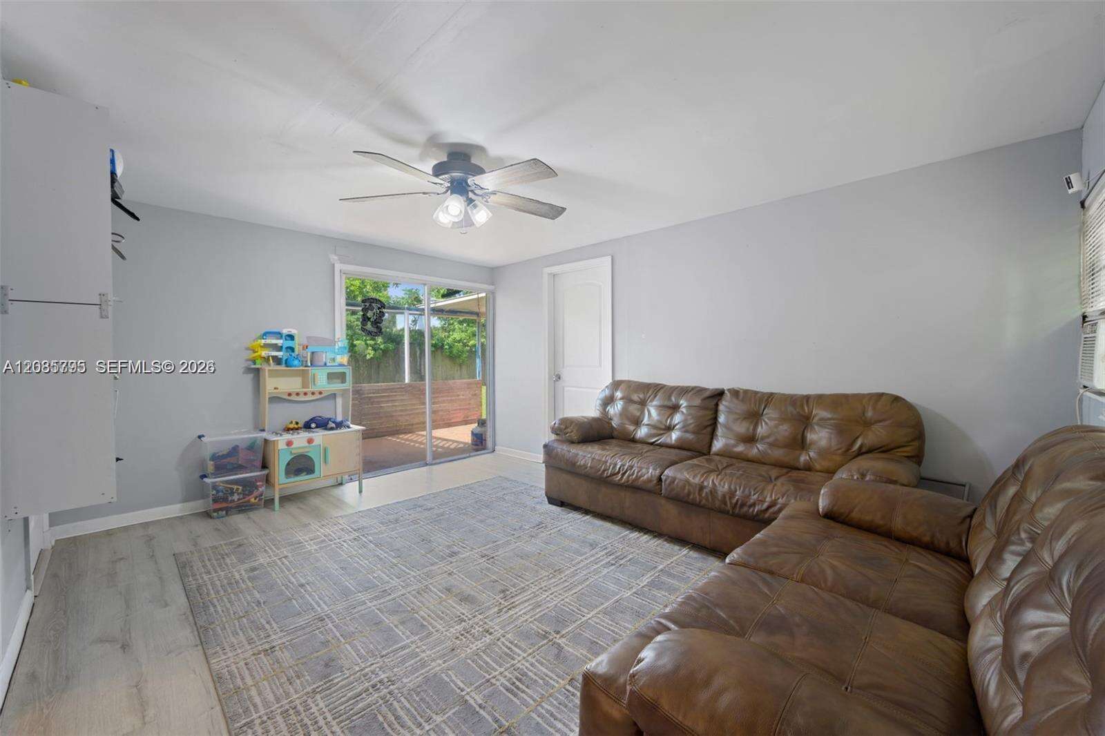3530 65th Ave, Hollywood, FL 33024 - For Sale photo 9