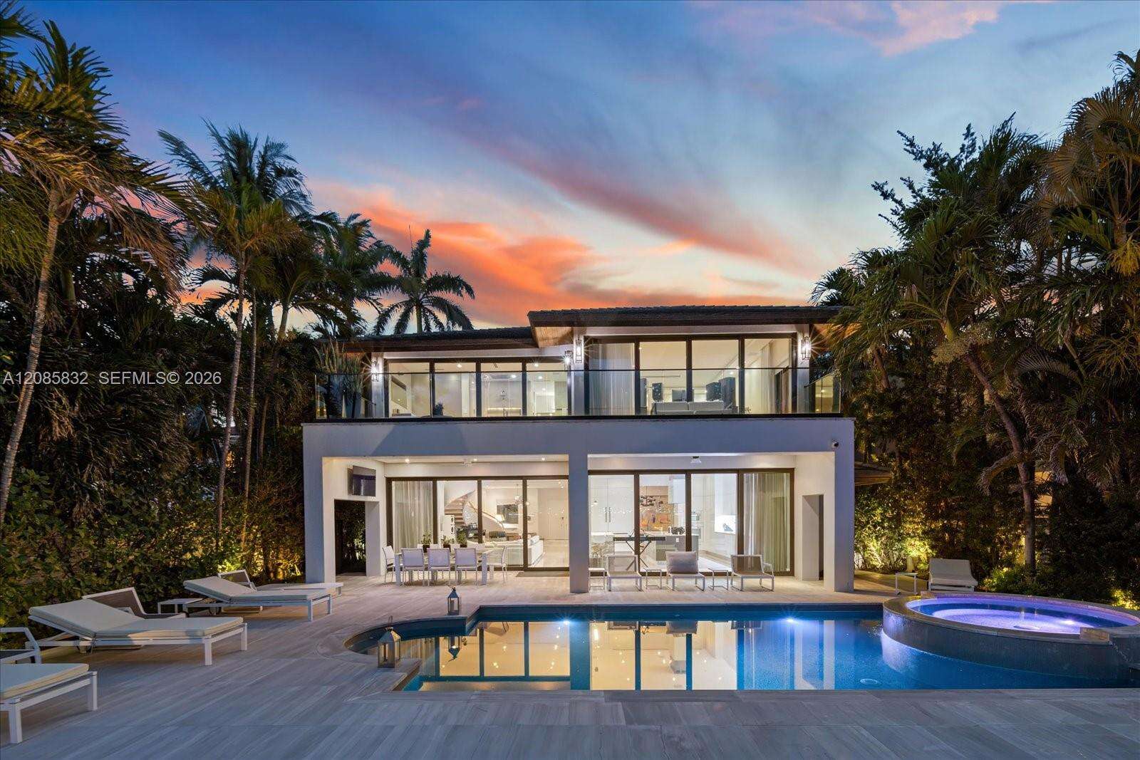 401 Rivo Alto Dr, Miami Beach, FL 33139 - For Sale photo 1