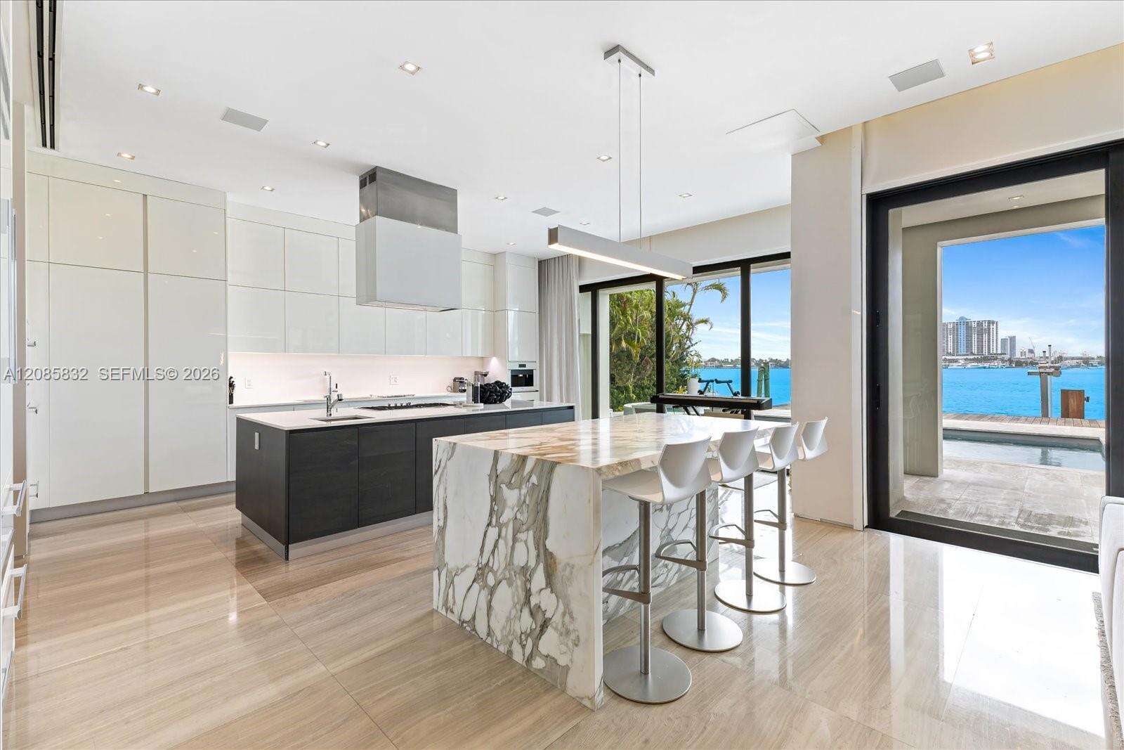 401 Rivo Alto Dr, Miami Beach, FL 33139 - For Sale photo 16