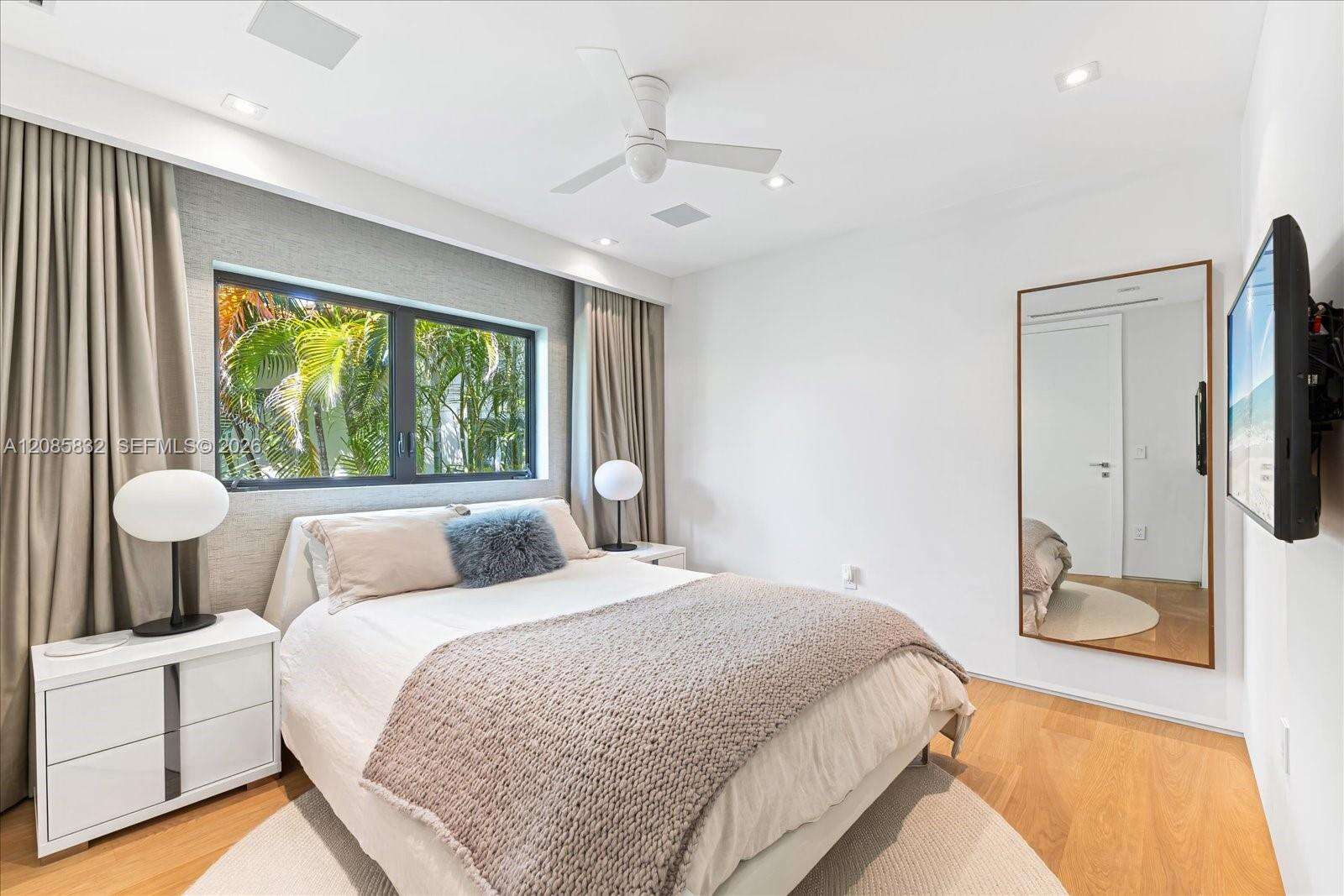 401 Rivo Alto Dr, Miami Beach, FL 33139 - For Sale photo 25