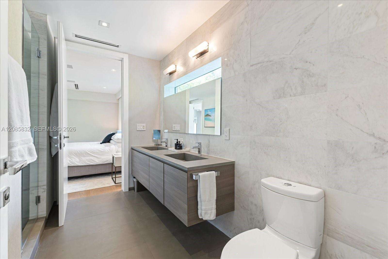 401 Rivo Alto Dr, Miami Beach, FL 33139 - For Sale photo 28