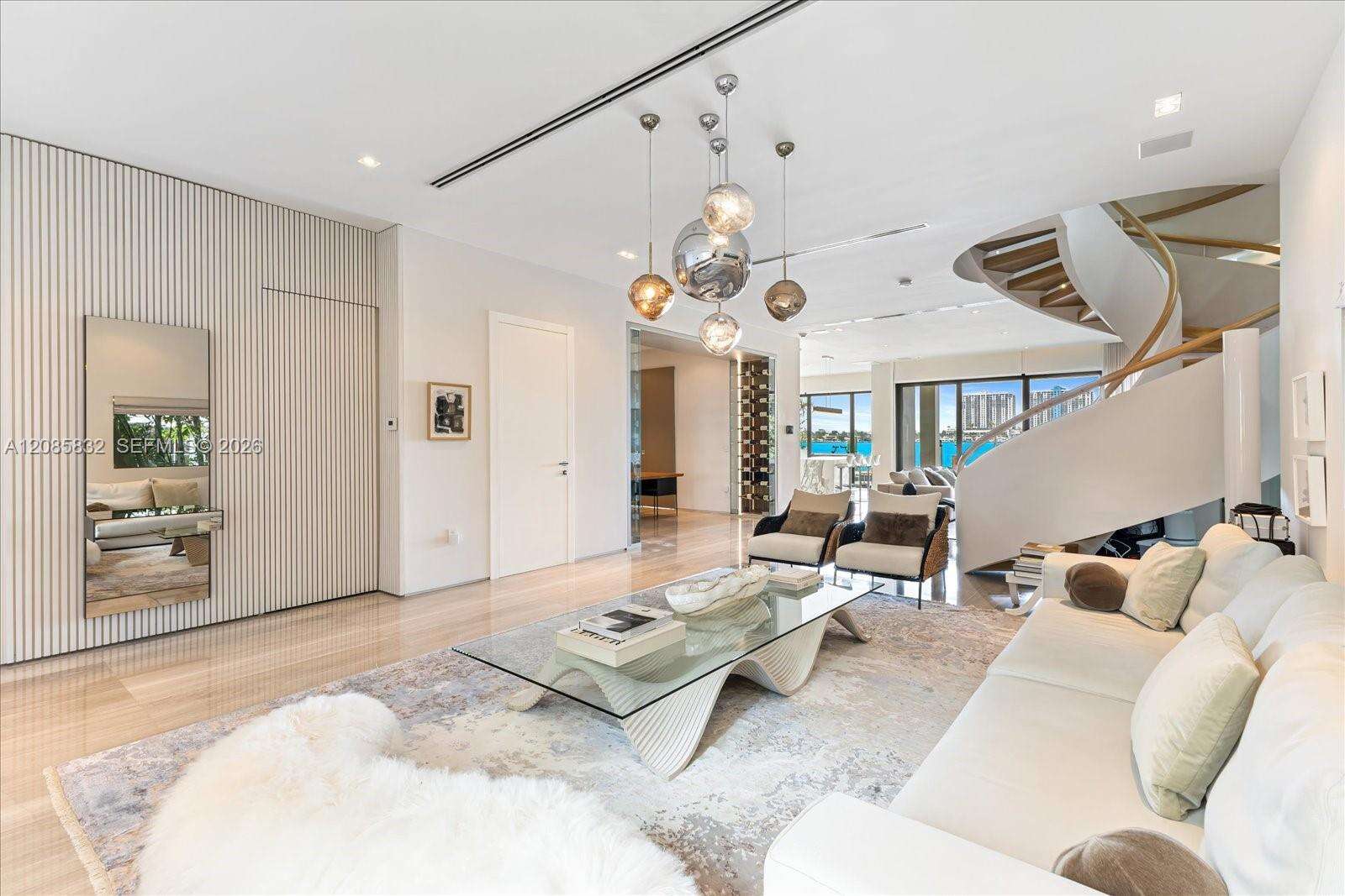 401 Rivo Alto Dr, Miami Beach, FL 33139 - For Sale photo 5