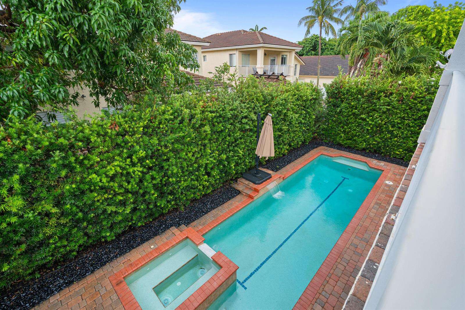 7372 18th, Pembroke Pines, FL 33024 - For Sale photo 47