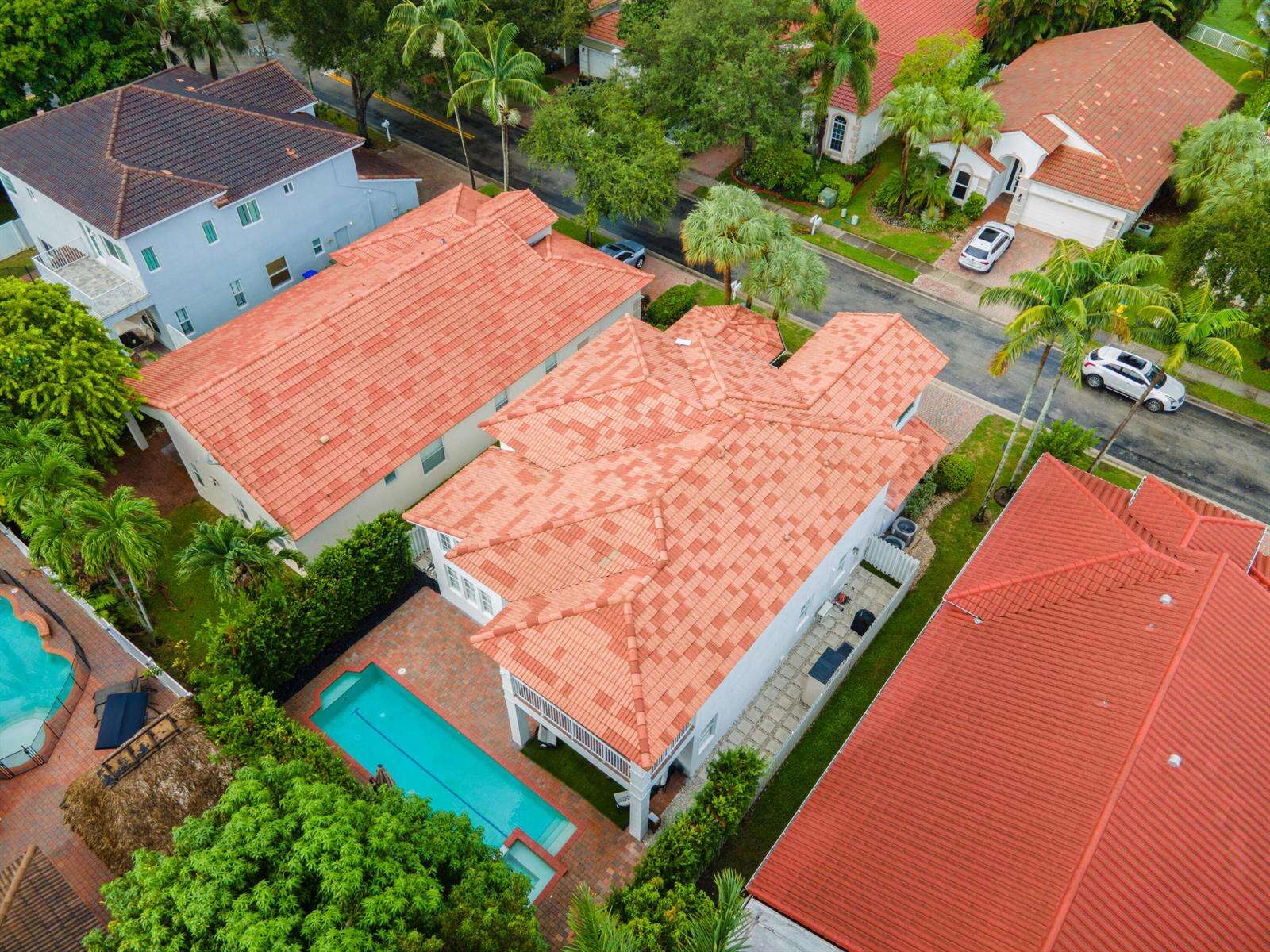 7372 18th, Pembroke Pines, FL 33024 - For Sale photo 54