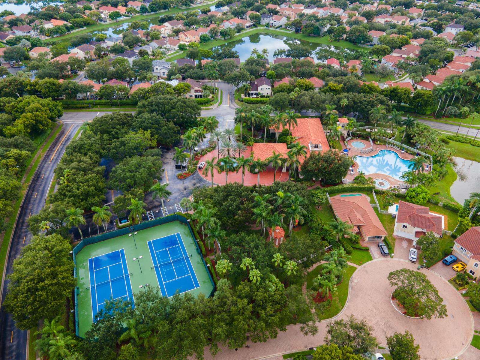 7372 18th, Pembroke Pines, FL 33024 - For Sale photo 55